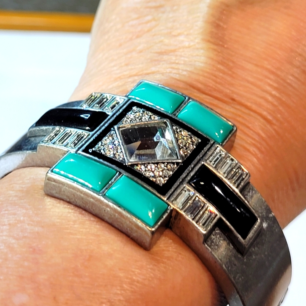 Lia Sophia Green Black Clamper Bracelet Art Deco Style Costume Jewelry Bracelet